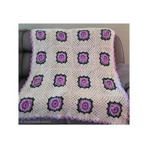 VTG Syle Handmade Crochet Blanket Granny Square Floral Throw 42.5x75.5